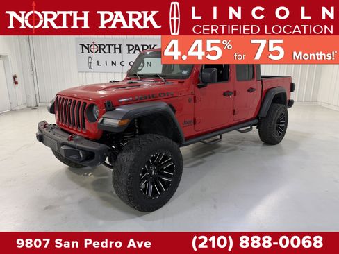Used 2022 Jeep Gladiator Rubicon w/ LED Lighting Group image 1