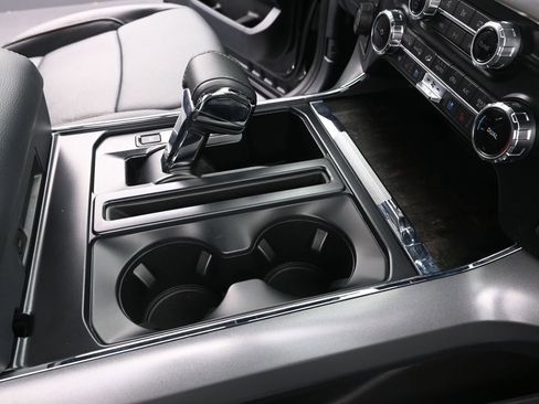 Used 2022 Ford F150 Lariat w/ Equipment Group 502A High image 21