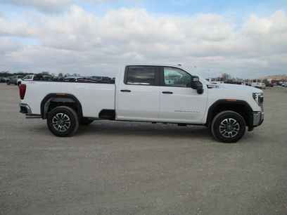 New 2026 GMC Sierra 3500 Pro