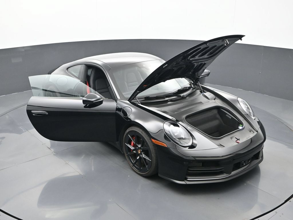Certified 2026 Porsche 911 Carrera 4S AWD/4WD image 28