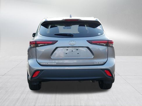 Certified 2026 Toyota Highlander XLE AWD/4WD image 6