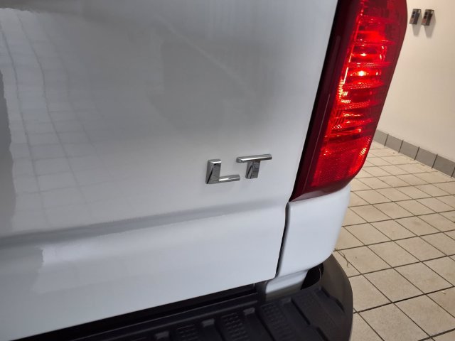 Used 2025 Chevrolet Silverado 2500 LT AWD/4WD image 26