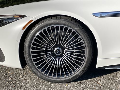 New 2026 Mercedes-Benz Maybach SL 680 image 19