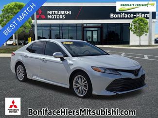 Used 2020 Toyota Camry XLE FWD video 1