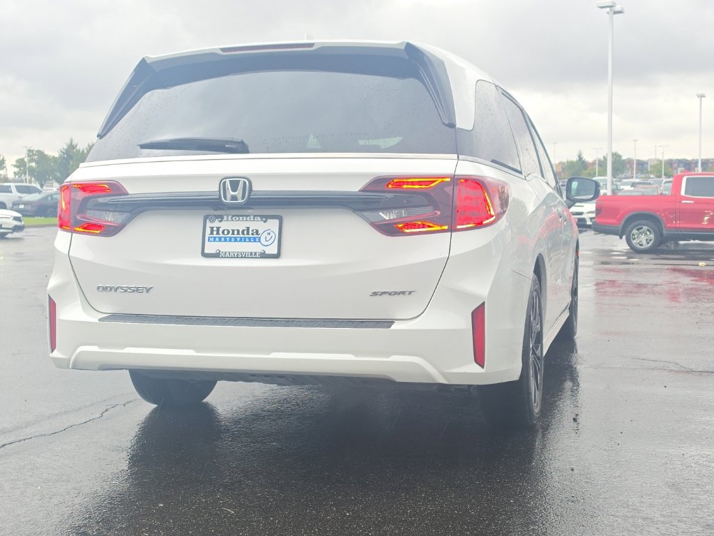 Used 2025 Honda Odyssey Sport-L image 8