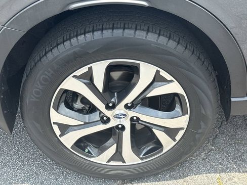 Used 2021 Subaru Outback Touring XT AWD/4WD image 17