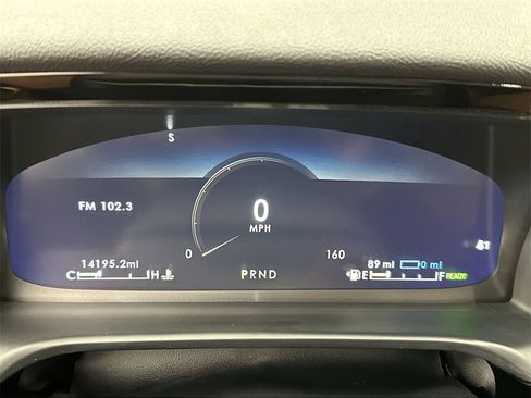 Used 2023 Lincoln Aviator Grand Touring w/ Equipment Group 301A image 15