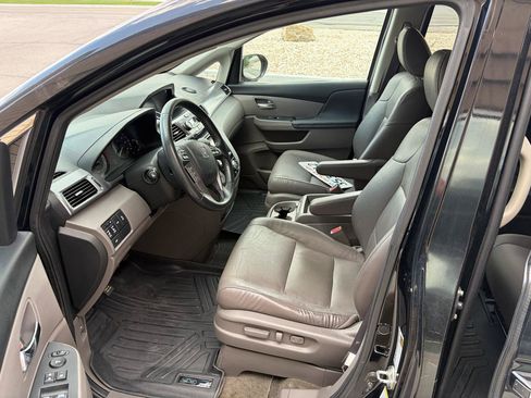 Used 2014 Honda Odyssey EX-L image 10