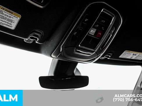 Used 2024 Jeep Wagoneer Series II w/ Flexible Seating Group image 63