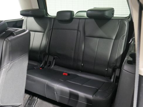 Certified 2024 Ford Expedition XLT image 13