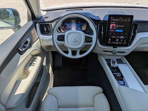 New 2026 Volvo XC60 B5 Ultra w/ Protection Package Premier AWD/4WD image 20