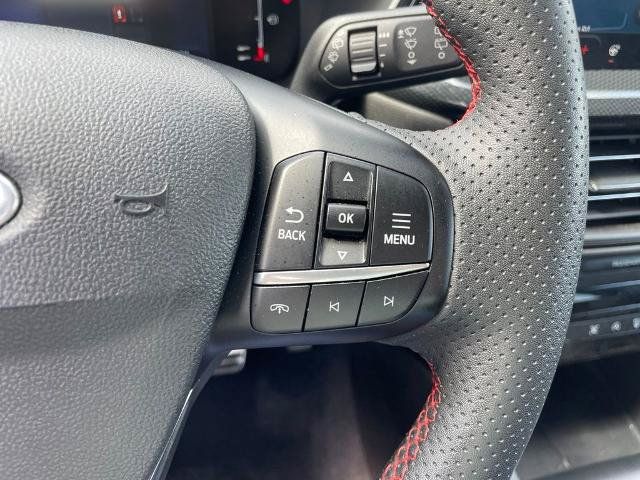 Certified 2023 Ford Escape ST-Line w/ Tech Pack #1 AWD/4WD image 26