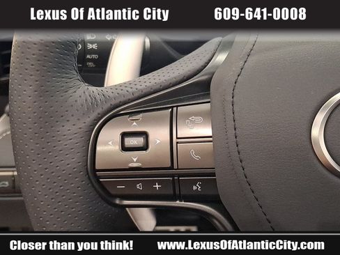 Used 2026 Lexus LC 500 Convertible w/ Touring Package RWD image 20