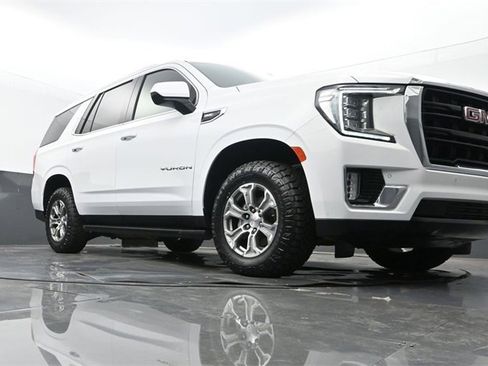Used 2021 GMC Yukon SLE image 25