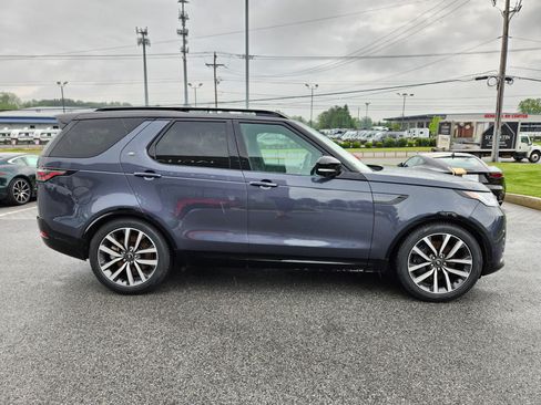 Certified 2024 Land Rover Discovery Dynamic SE AWD/4WD image 6