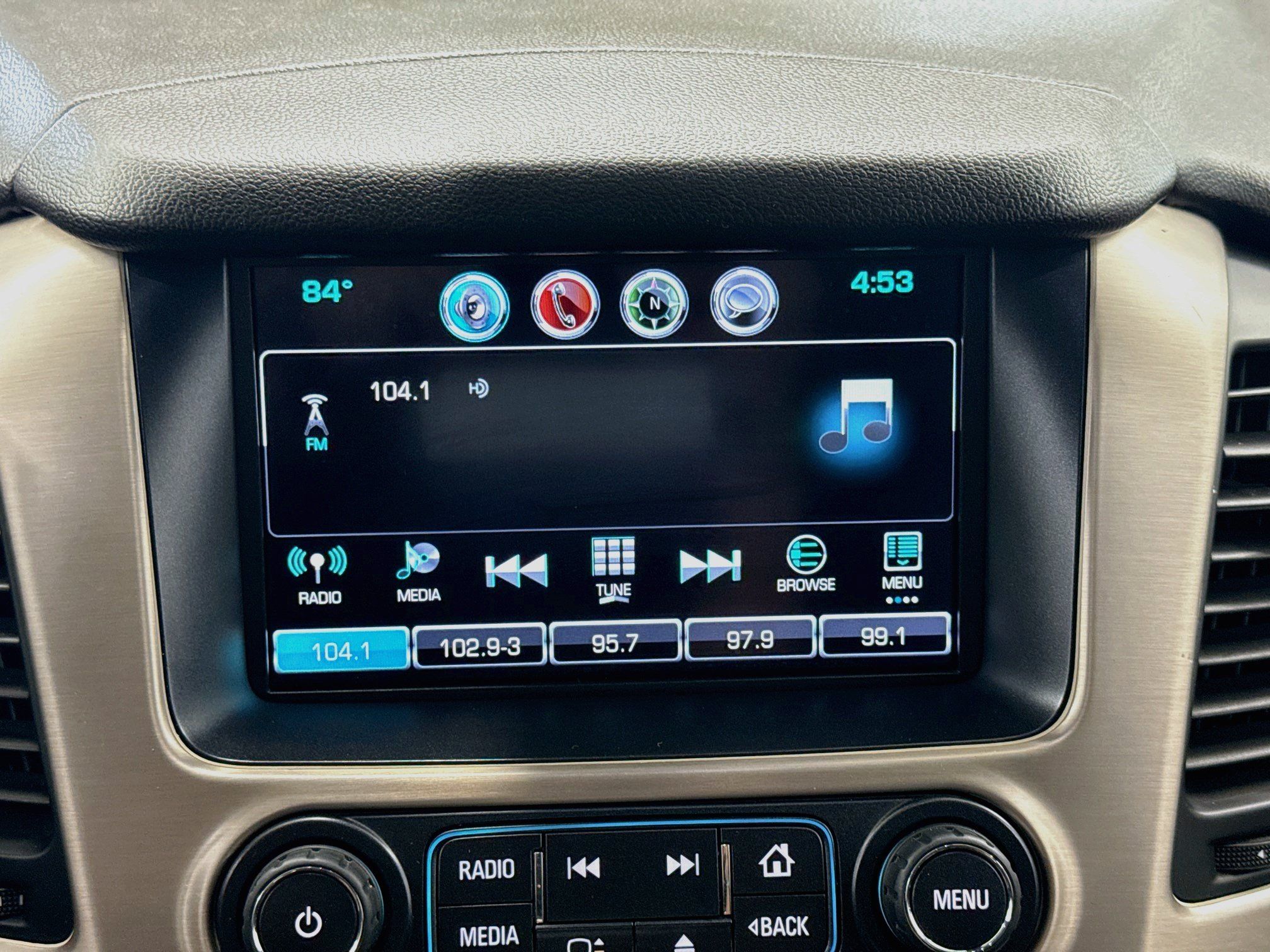 Used 2020 GMC Yukon Denali w/ Denali Premium Package RWD image 21