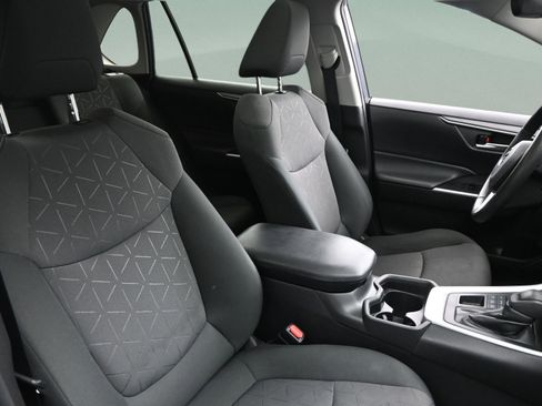 Used 2019 Toyota RAV4 XLE w/ Convenience Package AWD/4WD image 35