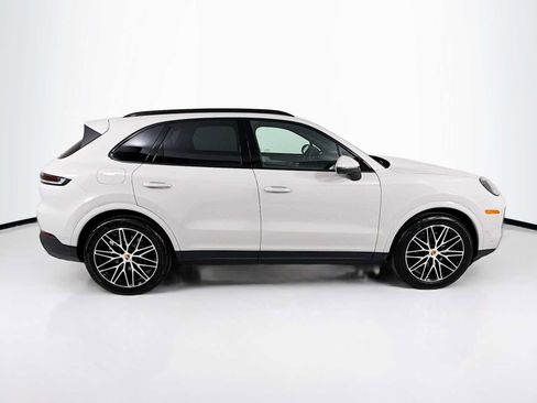 New 2026 Porsche Cayenne image 8