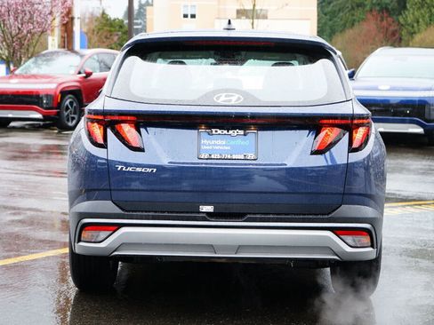 Certified 2025 Hyundai Tucson SE image 4