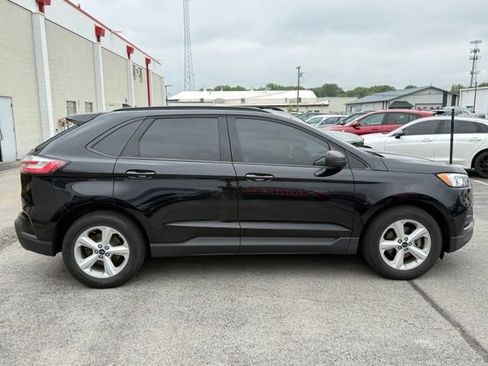 Used 2020 Ford Edge SE FWD image 14