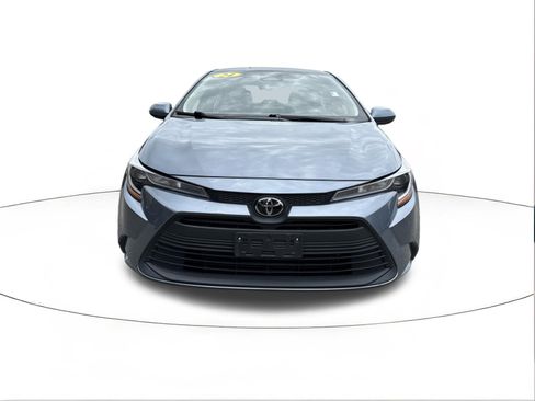 Used 2024 Toyota Corolla LE FWD image 8