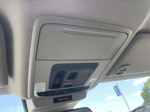 Used 2023 Honda Accord EX image 29
