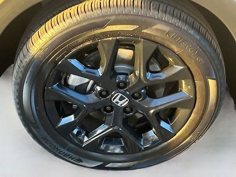 Used 2024 Honda HR-V Sport image 29
