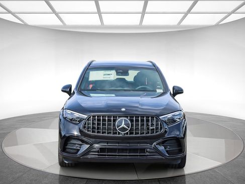 New 2025 Mercedes-Benz GLC 43 AMG 4MATIC image 6