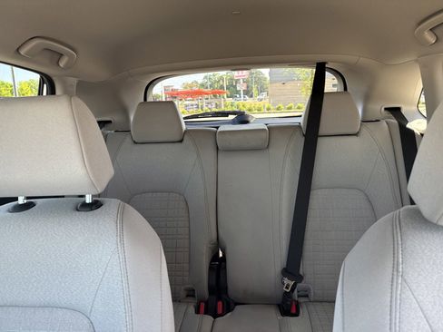 Used 2026 Honda HR-V LX image 25