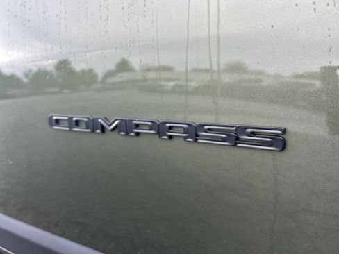 Used 2020 Jeep Compass Sport AWD/4WD image 23