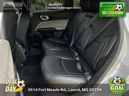 Used 2025 Jeep Compass Limited AWD/4WD image 19