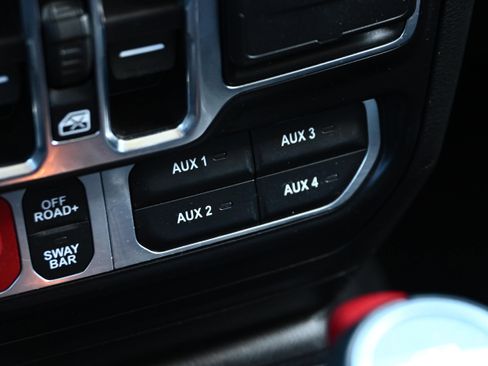 Used 2022 Jeep Gladiator Rubicon w/ LED Lighting Group image 22