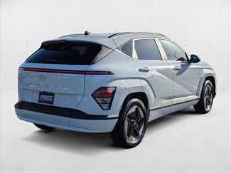 New 2025 Hyundai Kona SEL FWD video 2