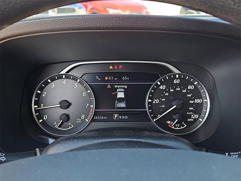 Used 2023 Nissan Frontier SV w/ Midnight Edition Package image 27