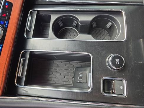 Used 2022 Lincoln Aviator Reserve w/ Equipment Group 201A AWD/4WD image 34