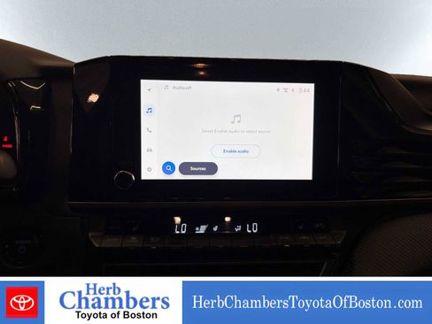 Used 2025 Toyota Camry SE w/ Convenience Package AWD/4WD image 16