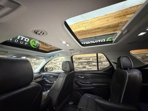 Used 2021 Chevrolet Traverse High Country w/ LPO, Floor Liner Package AWD/4WD image 31