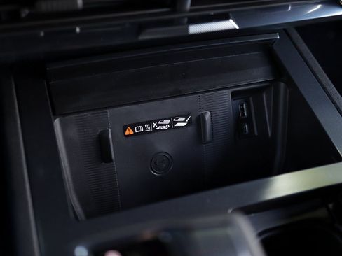 New 2026 GMC Hummer EV SUV image 19