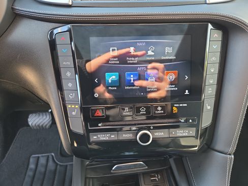 Used 2019 INFINITI QX50 Essential w/ Premium Heat Package image 15