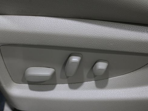 Used 2015 GMC Yukon SLT AWD/4WD image 5