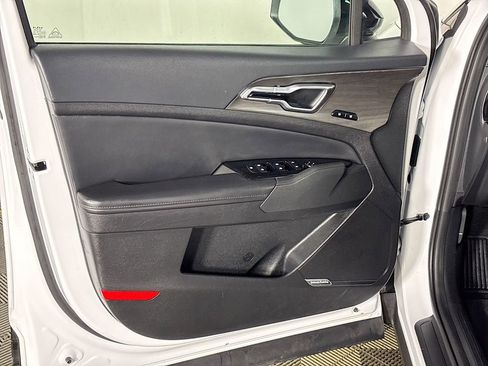 Certified 2023 Kia Sportage X-Pro Prestige image 11