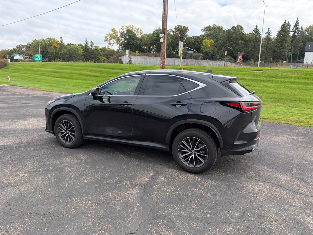 Used 2024 Lexus NX 350 AWD w/ Vision Package image 28