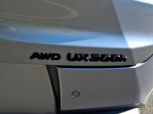 New 2026 Lexus UX 300h AWD image 15