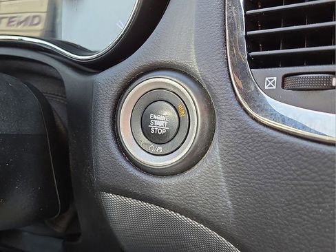 Used 2019 Dodge Durango GT image 32