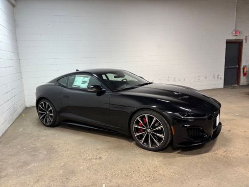 New 2024 Jaguar F-TYPE R AWD/4WD image 5
