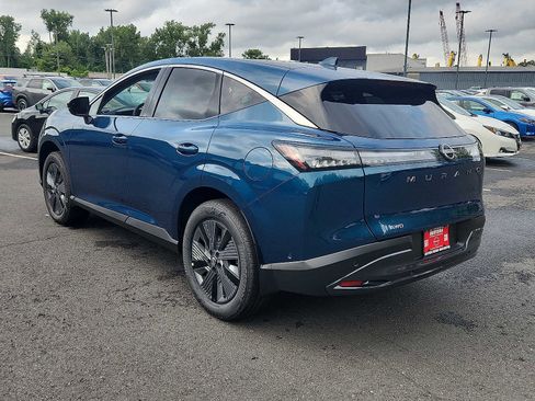 New 2025 Nissan Murano SL image 6