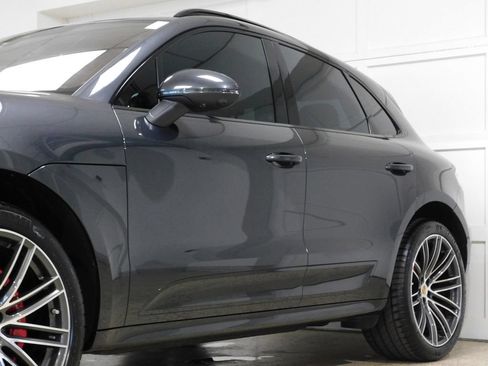 Used 2021 Porsche Macan GTS AWD/4WD image 17