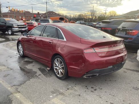 Used 2014 Lincoln MKZ AWD image 3