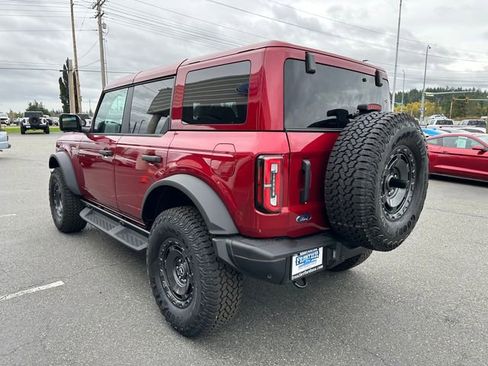 New 2025 Ford Bronco Badlands image 5