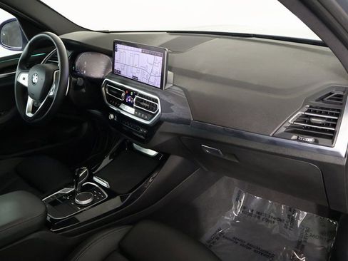 Used 2023 BMW X3 sDrive30i w/ Premium Package image 9
